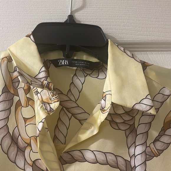 2 silk zara blouse - Picture 3 of 4